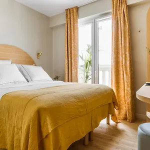 Ami Hotel